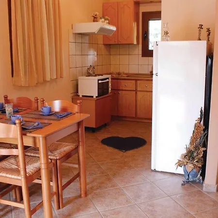 Casa vacanze Holiday Agios Andreas Astros 07 *